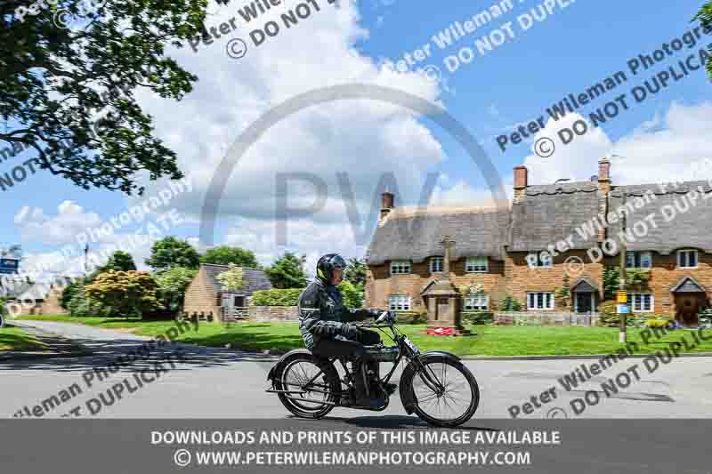 Vintage motorcycle club;eventdigitalimages;no limits trackdays;peter wileman photography;vintage motocycles;vmcc banbury run photographs